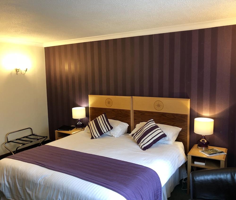 Best Western Compass Inn