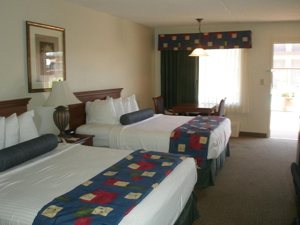 Quality Inn Benson I-10 Exit 304