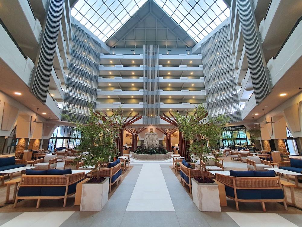 Paradise Village Beach Resort and Spa