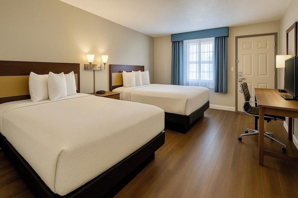 Days Inn by Wyndham Bradenton I-75