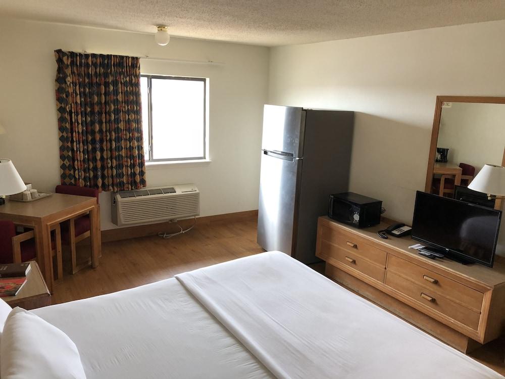 Extend-A-Suites Utep