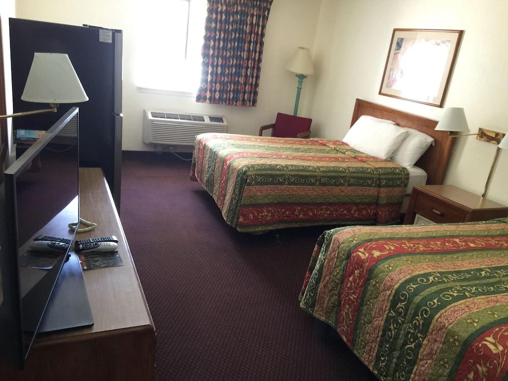 Extend-A-Suites Utep