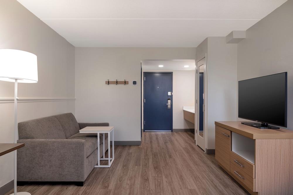 Spark by Hilton Fishkill