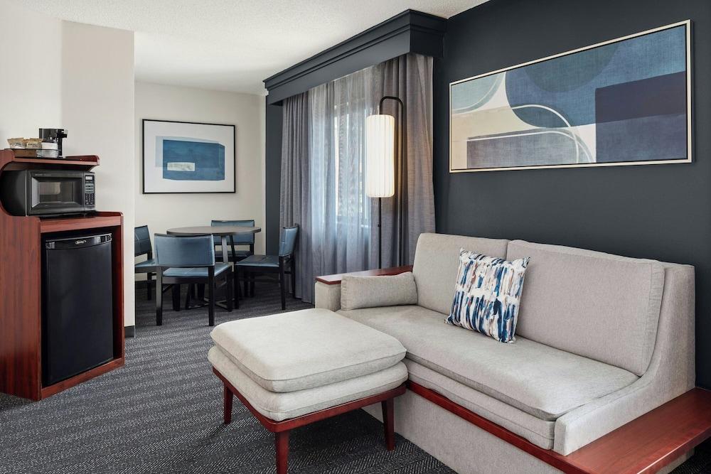 Courtyard by Marriott La Crosse