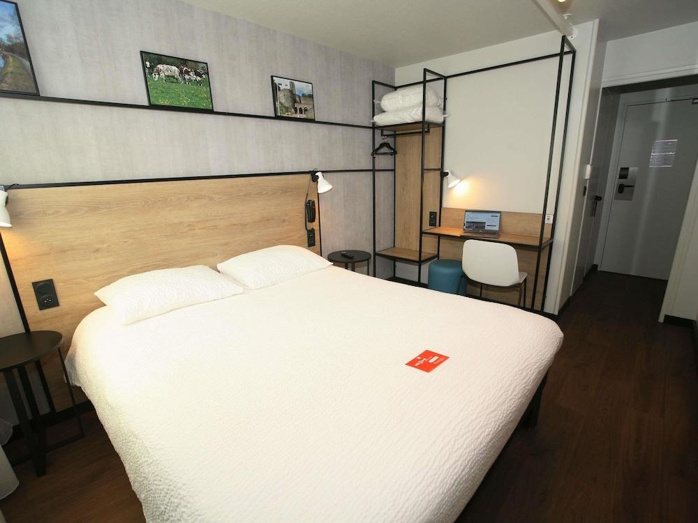 ibis Saint Lo La Chevalerie