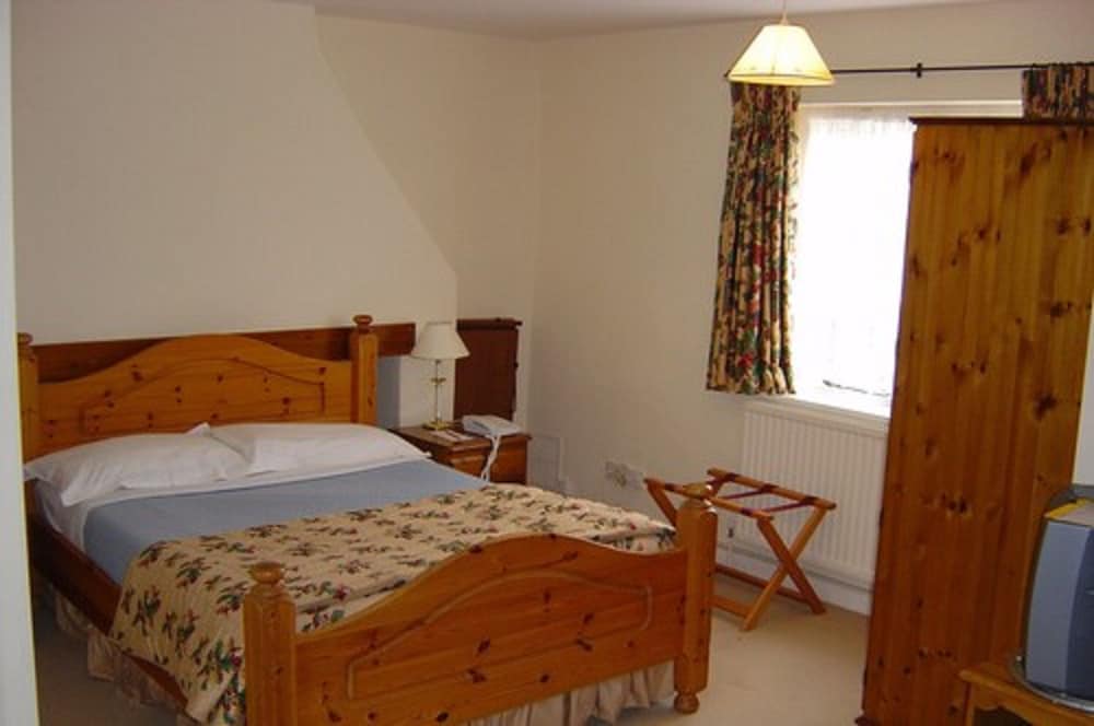 Esseborne Manor Hotel