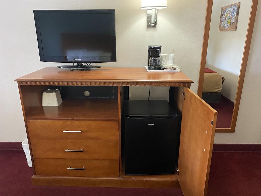 Baymont by Wyndham Lake George