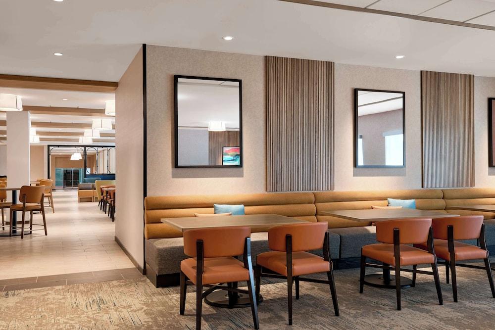 Hilton Garden Inn LAX Los Angeles Airport