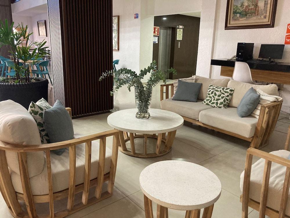 Howard Johnson by Wyndham Veracruz