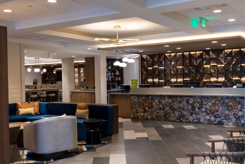 DoubleTree by Hilton Tinton Falls - Eatontown