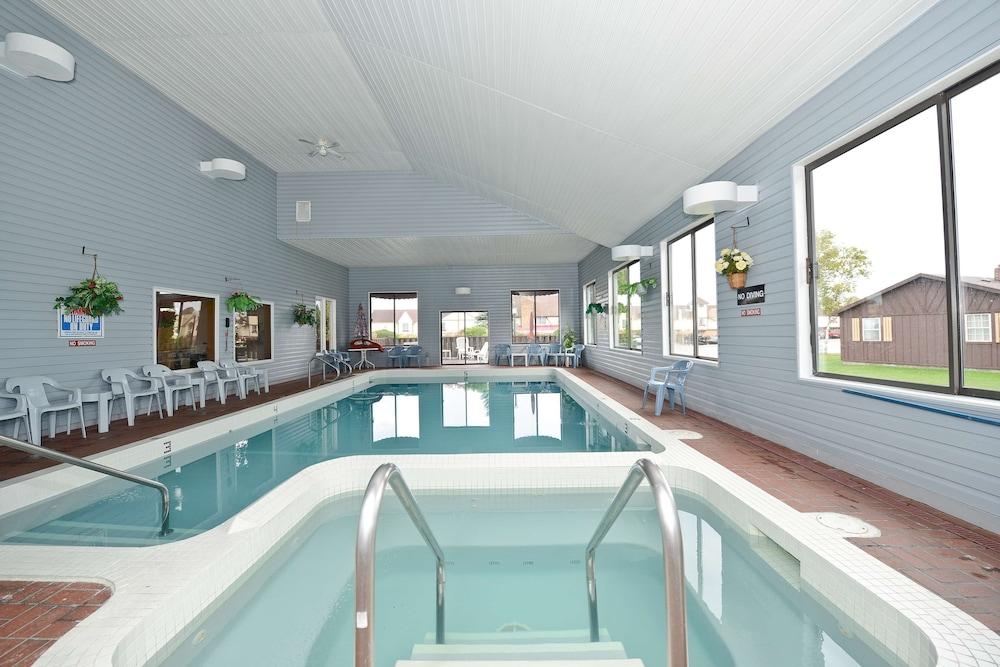 Americas Best Value Inn St. Ignace