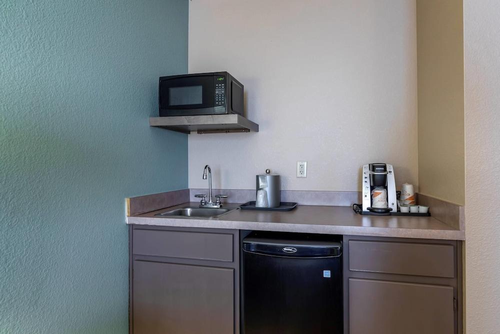 Comfort Inn & Suites Boulder