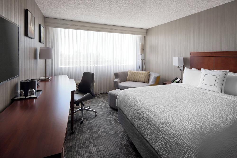 Courtyard by Marriott Richmond/Berkeley