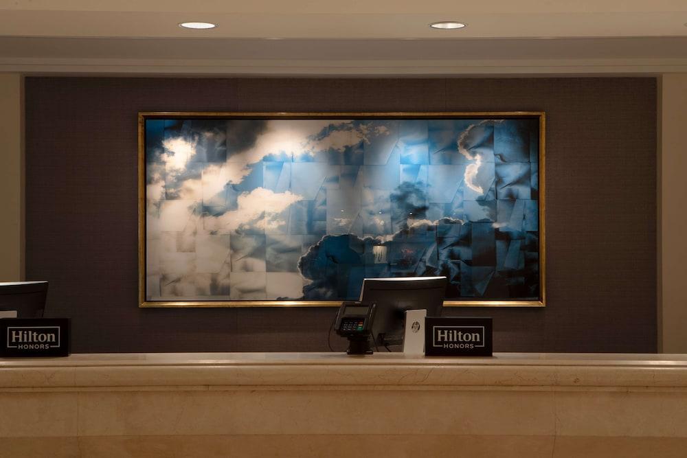 Hilton Los Angeles Airport