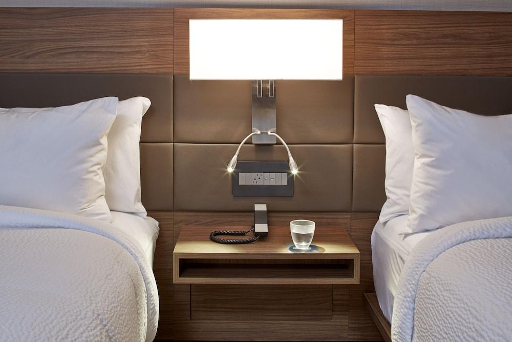 AC Hotel by Marriott Atlanta Downtown