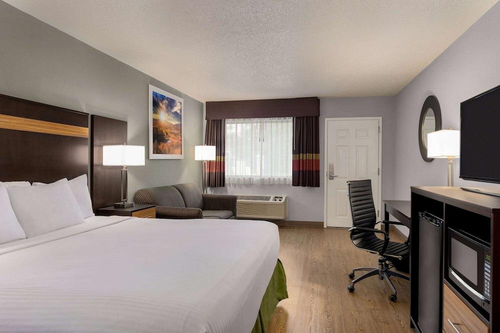 Days Inn by Wyndham Anderson