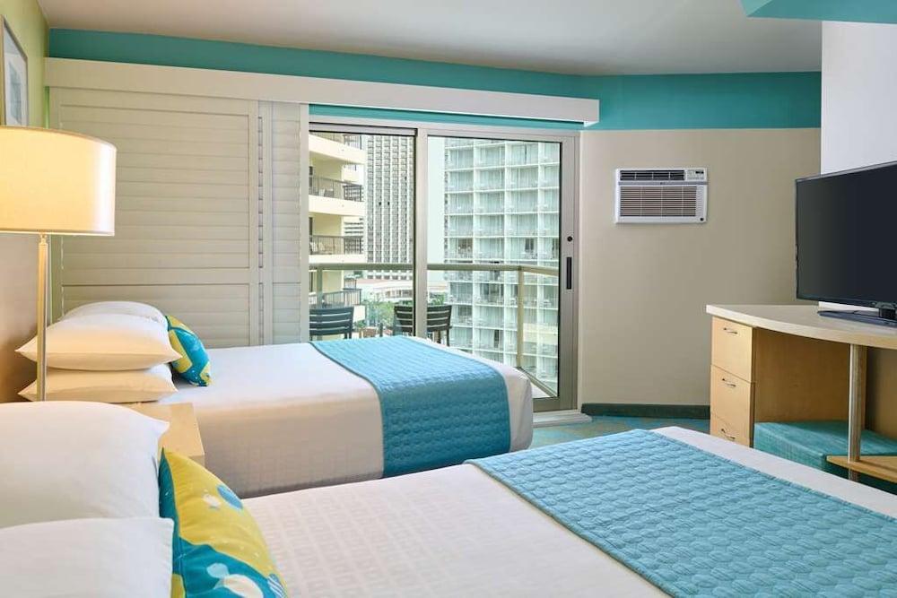 Waikiki Circle Hotel