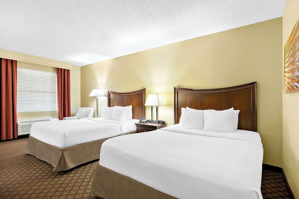 Best Western Coach House