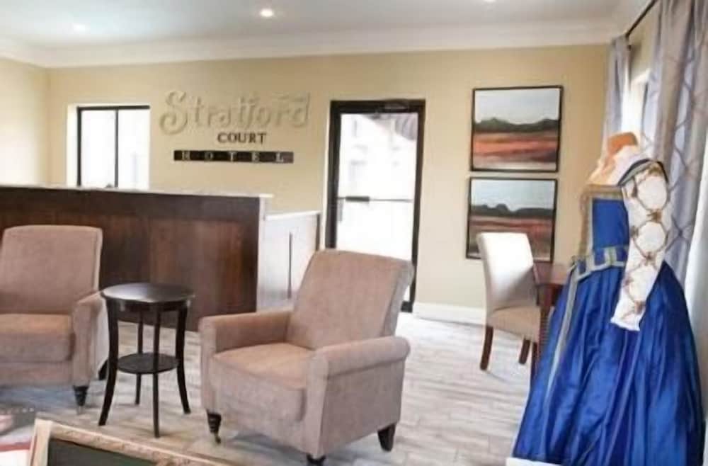 Stratford Court Hotel