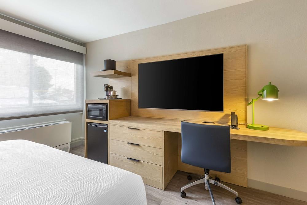 Best Western Plus Butte Plaza Inn