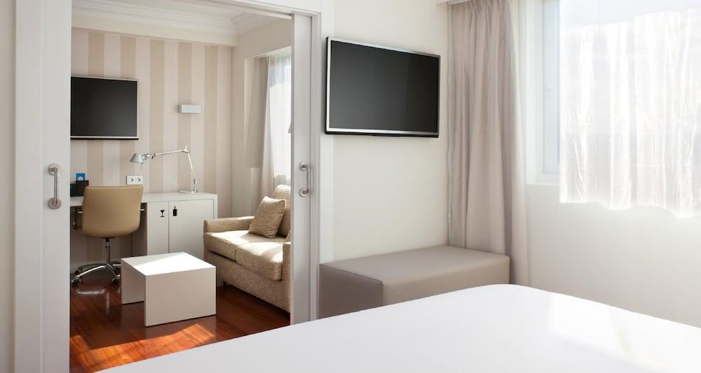 NH Pamplona Iruña Park