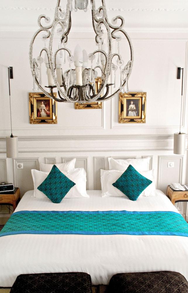 Hôtel Bradford Elysées – Astotel