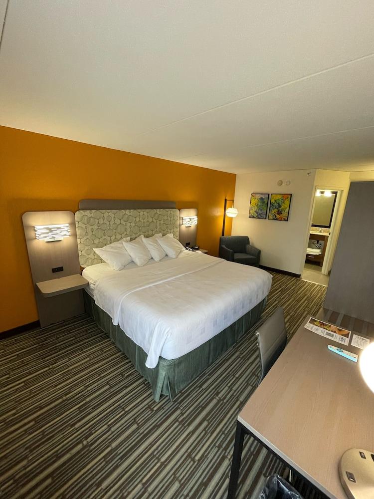 Hotel Concord Syracuse, an Ascend Collection Hotel