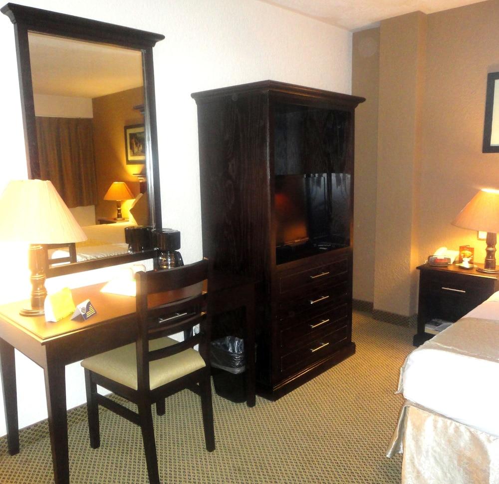 Best Western Posada Del Rio