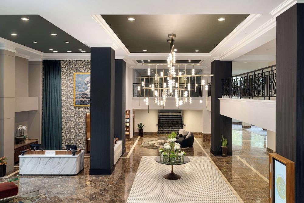 American Hotel Atlanta Downtown, Tapestry Collection Hilton