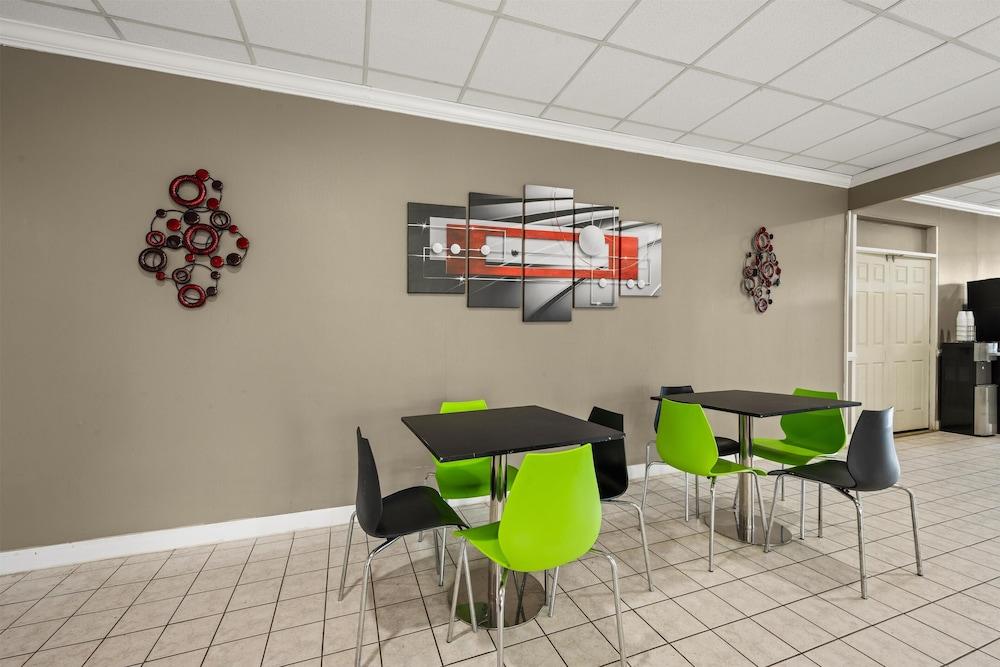 Americas Best Value Inn Wilson