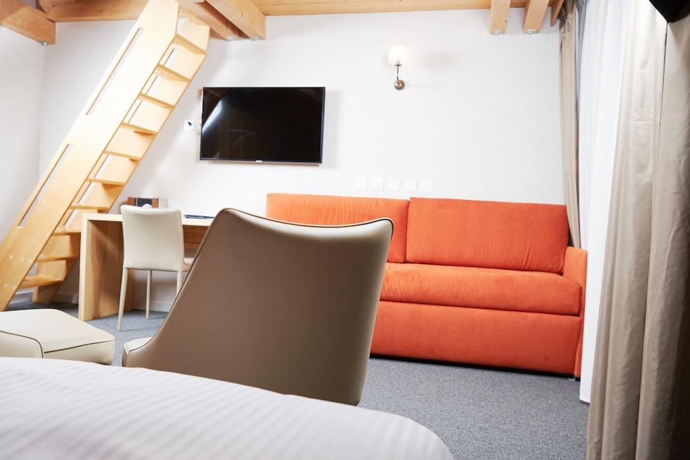 Maya Caprice Boutique Hotel & Spa