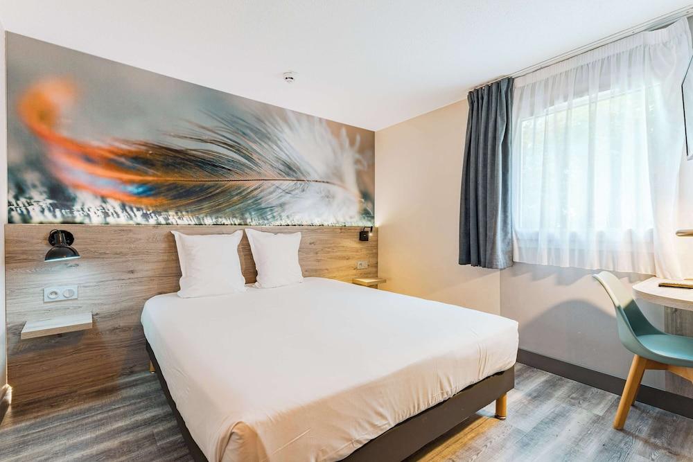 KYRIAD DIRECT Tours Sud - Chambray Lès Tours