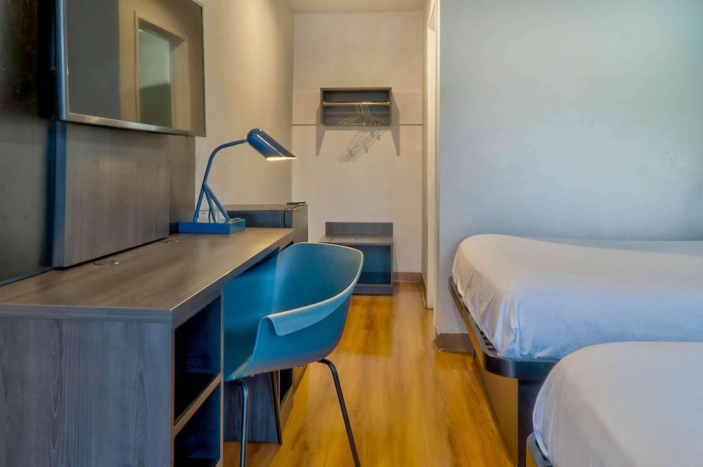 Motel 6 El Monte, CA - Los Angeles