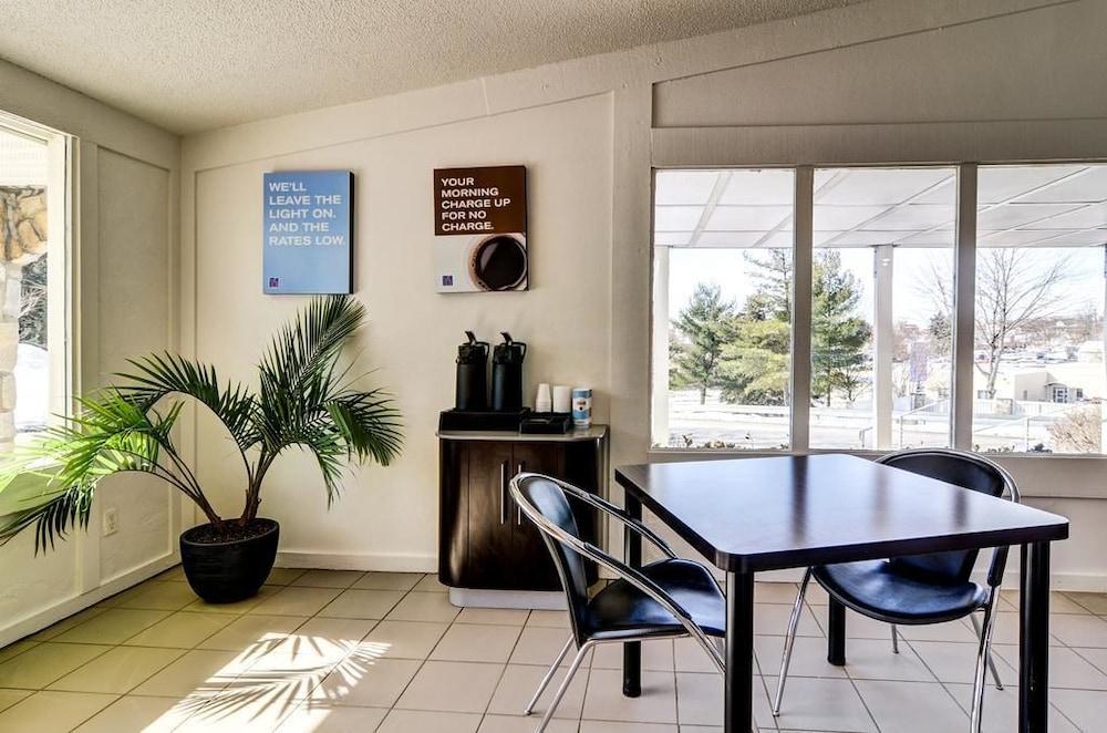 Rodeway Inn Washington PA