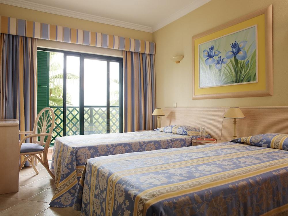 voco Formosa Park – Algarve