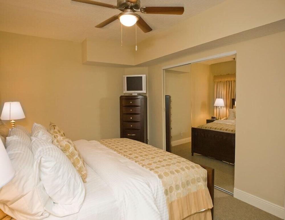 Sun Harbour Boutique Hotel