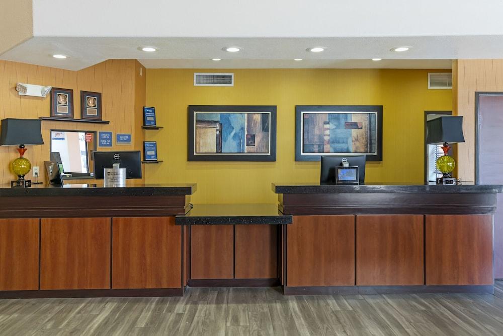 Best Western Plus Fresno Inn