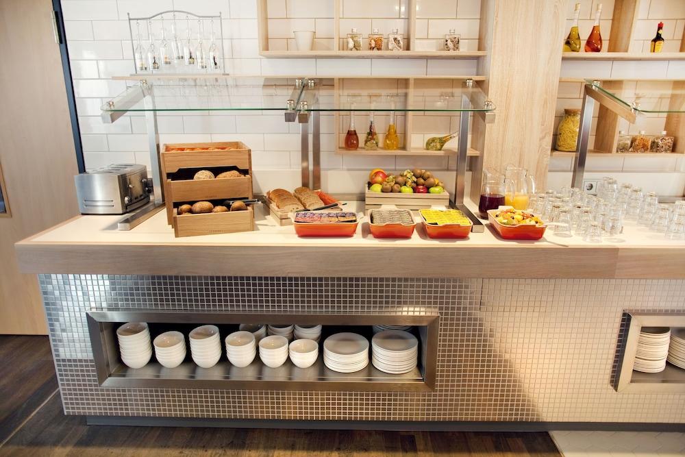 B&B HOTEL Dresden City-Süd