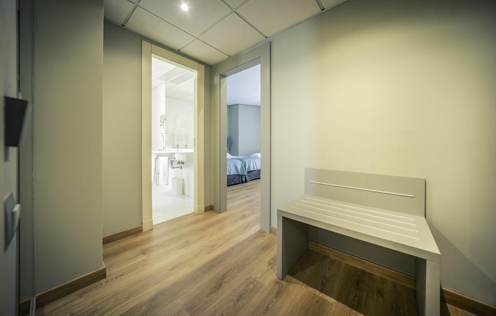 Mercure Carlton Rioja