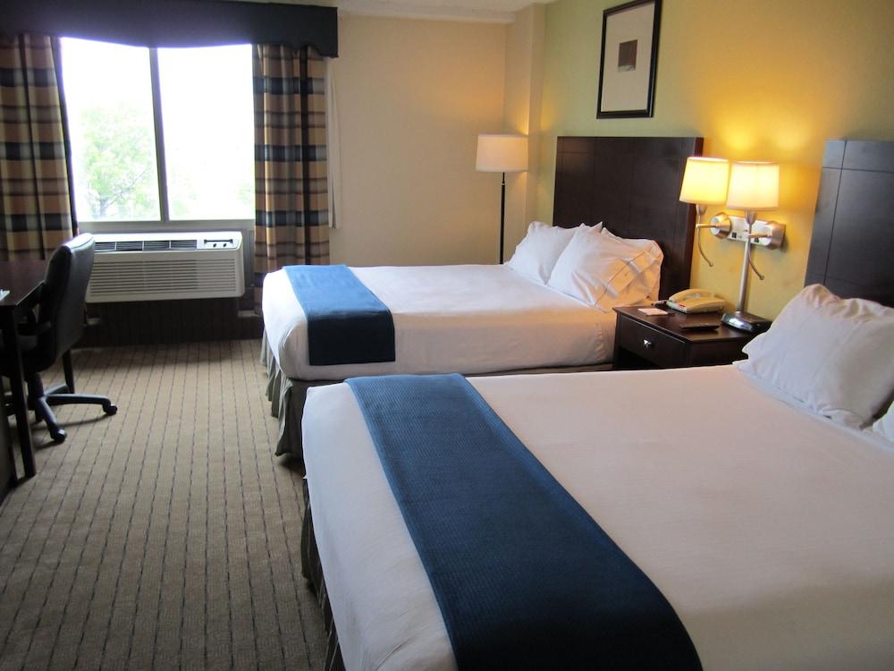 Holiday Inn Express Boston by IHG