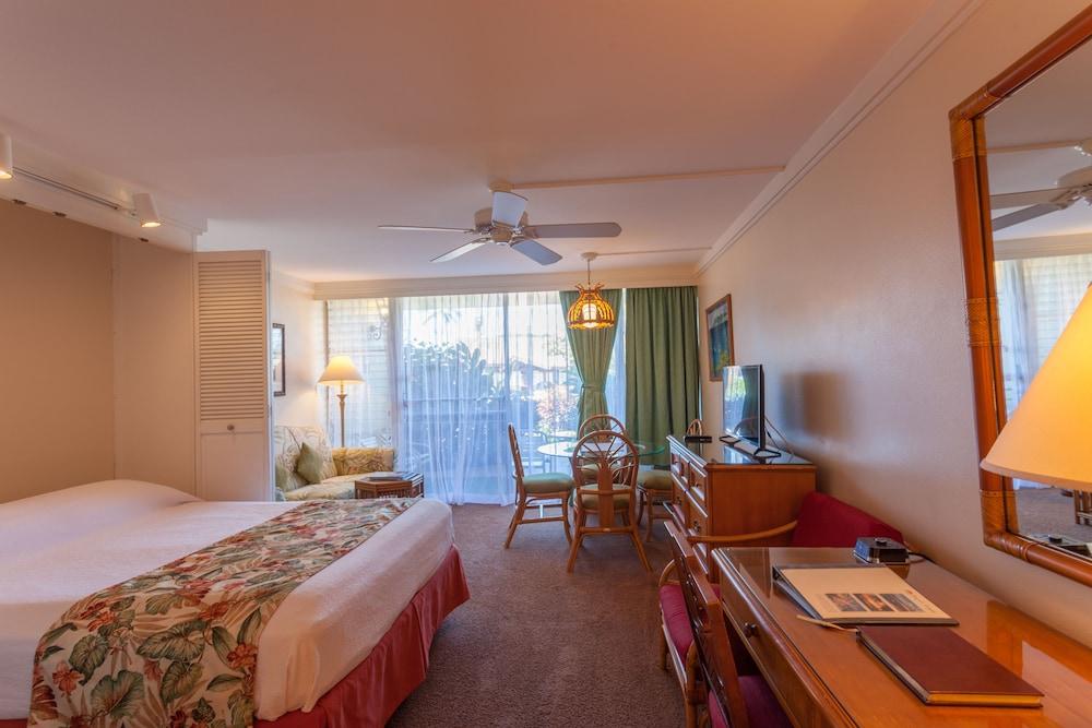 Napili Sunset on the Beach