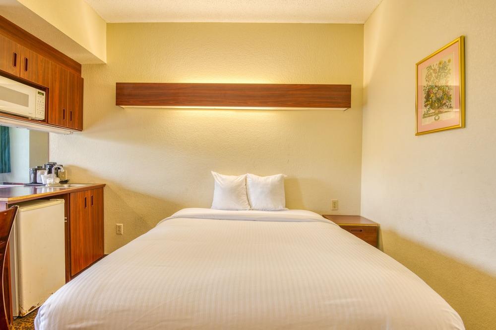 Trident Inn & Suites, Baton Rouge