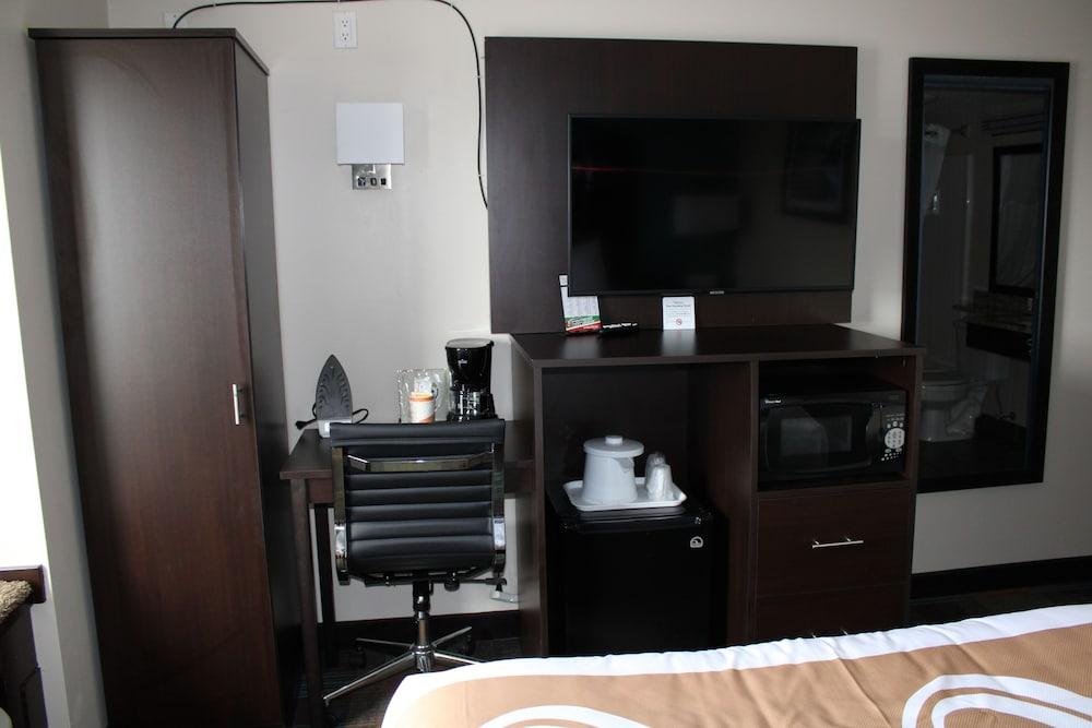 Quality Inn Mount Pleasant