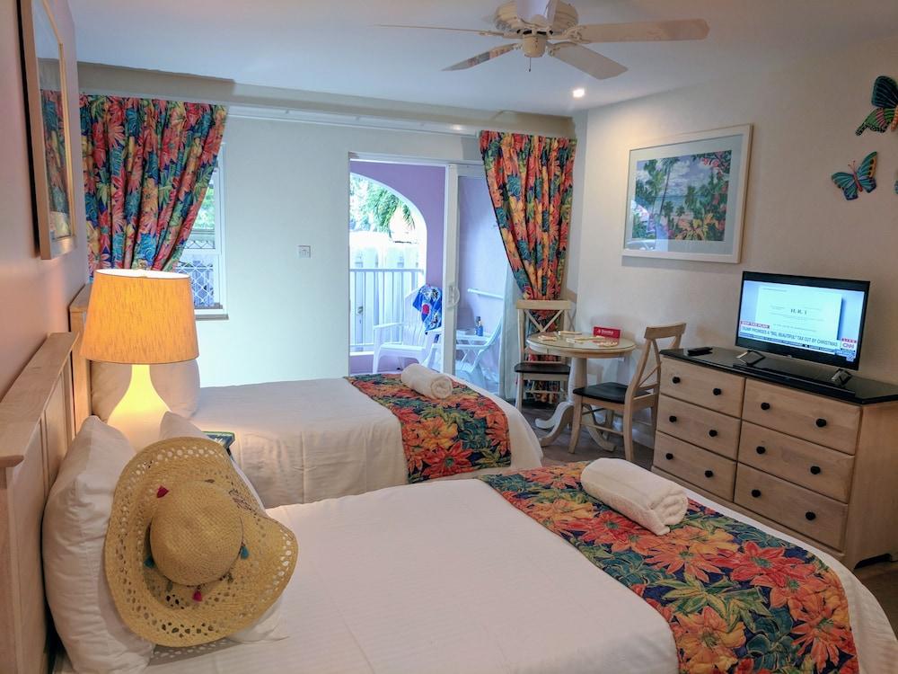 Butterfly Beach Hotel