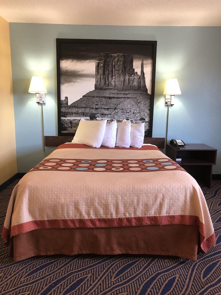 Super 8 by Wyndham Cedar City