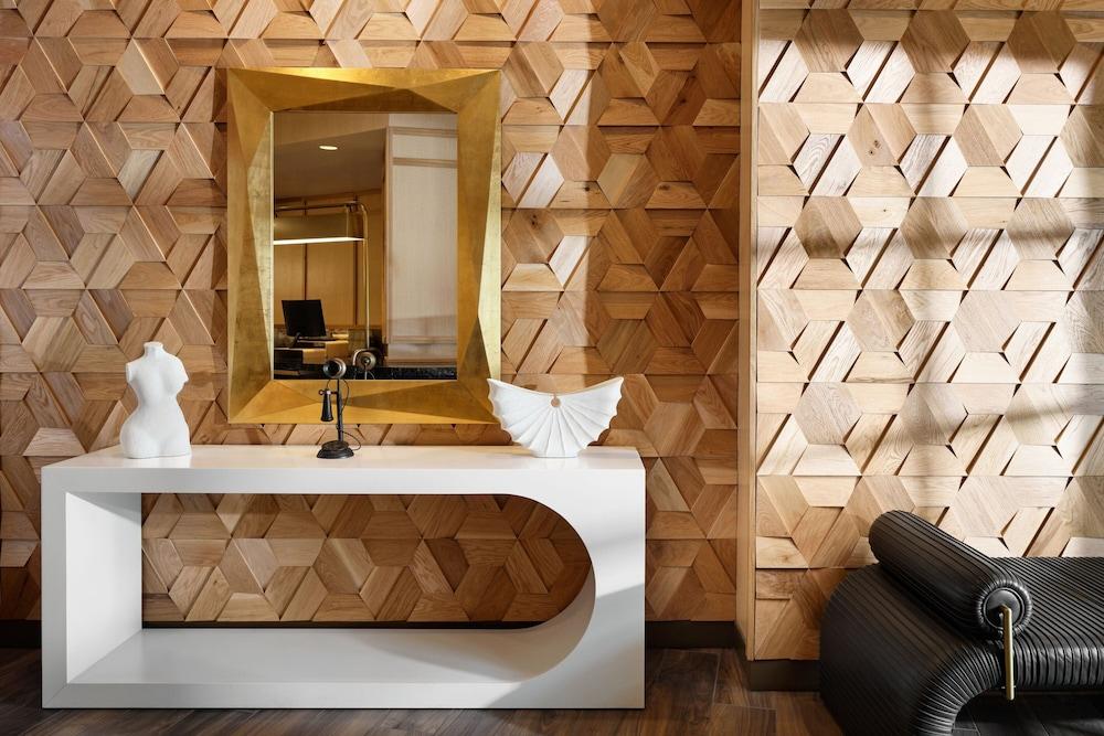 Burton House, Beverly Hills, A Tribute Portfolio Hotel