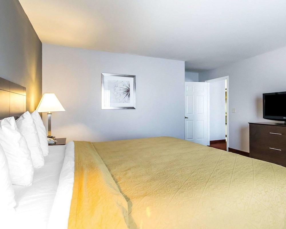 Quality Inn & Suites University/Airport