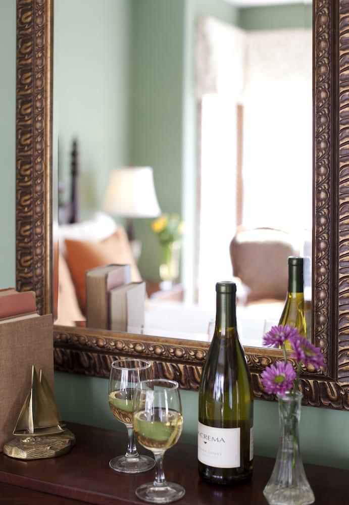 Brewster House Bed & Breakfast