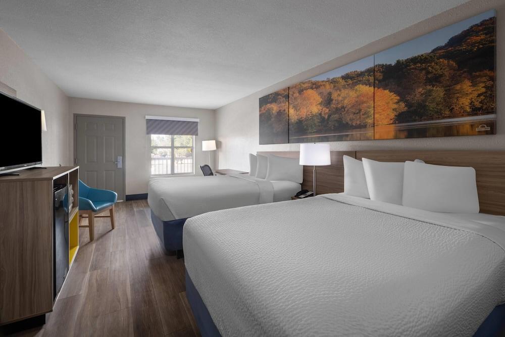 Days Inn by Wyndham Alma