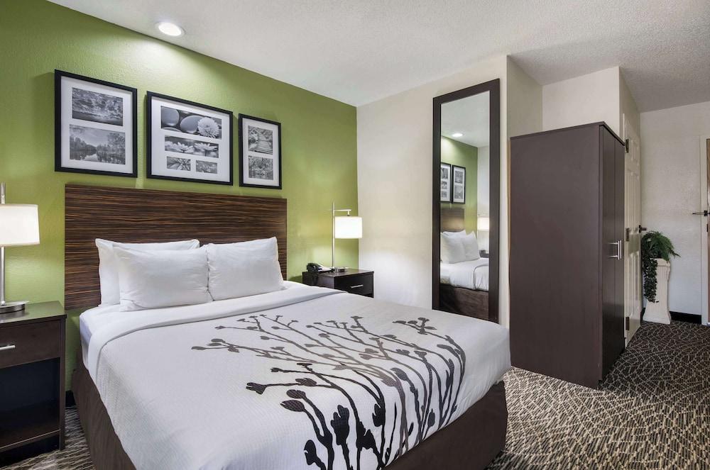 Sleep Inn Hanes Mall